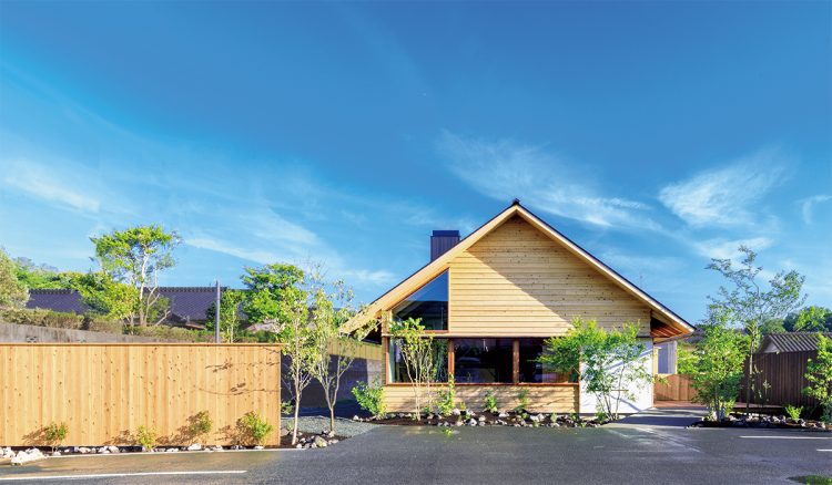 尾形歯科医院外観　sinkenstyle