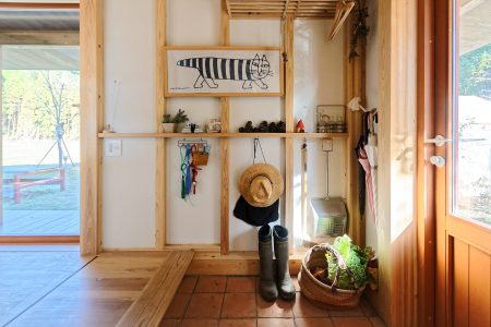 壁を使う（玄関の例）